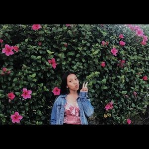 Meet your Posher, Cassandra